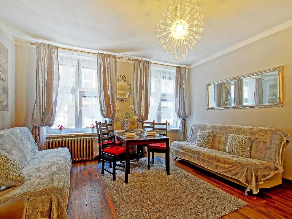 Apartament Kameralny Przy Ulicy Dlugiej Apartment Гданск Екстериор снимка